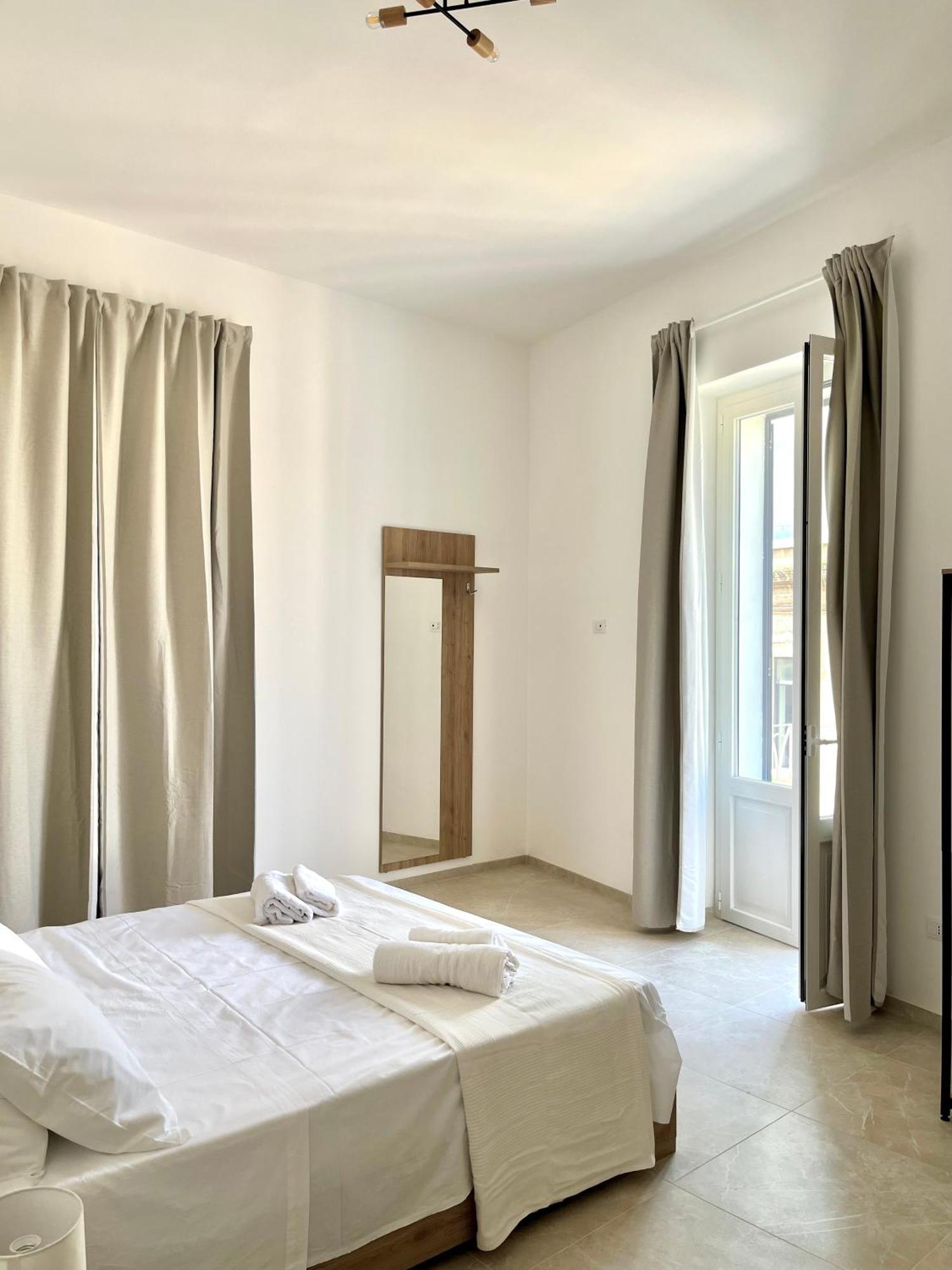 Domus Vitae Monopoli Bagian luar foto