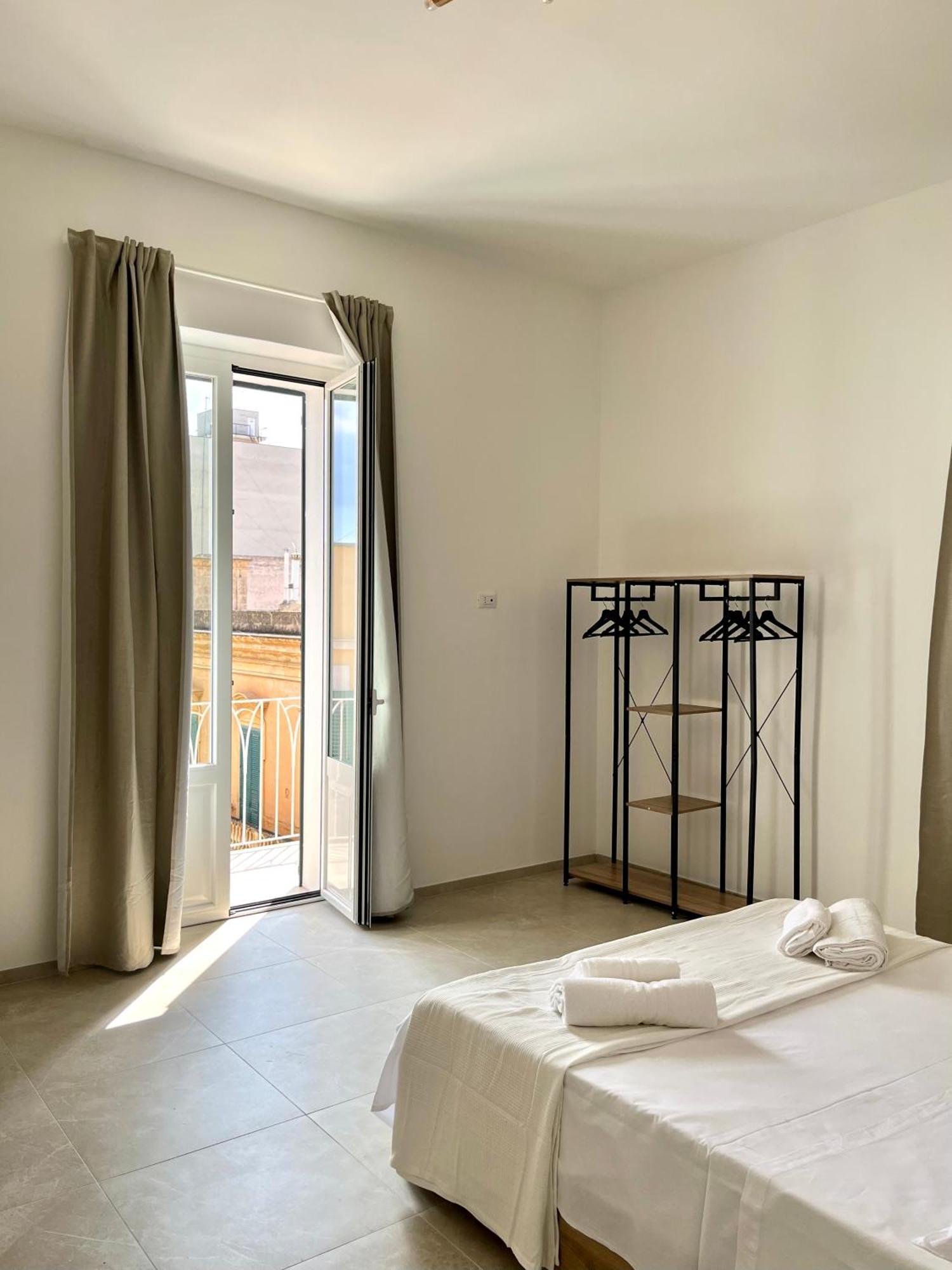 Domus Vitae Monopoli Bagian luar foto